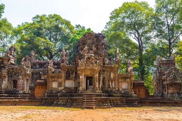 Siem Reap - Preah Khan - Neak Pean - Thommanon - Chau Say Tevoda - Angkor Thom