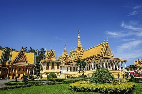Phnom Penh - Chau Doc (Vietnam del Sud)