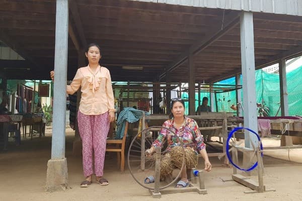 Phnom Penh visita - villaggio di seta