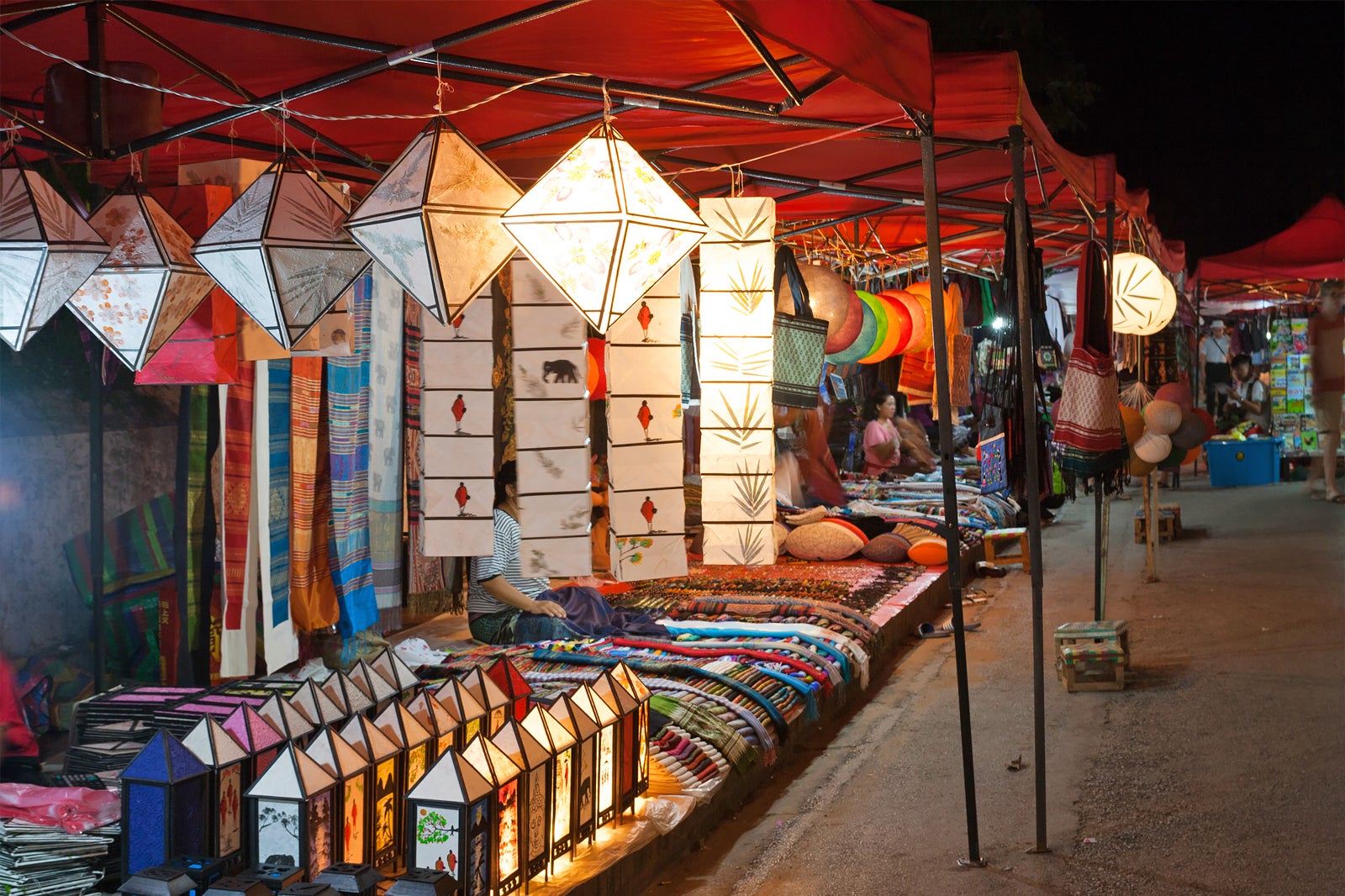 Luang Prabang mercato nottuno