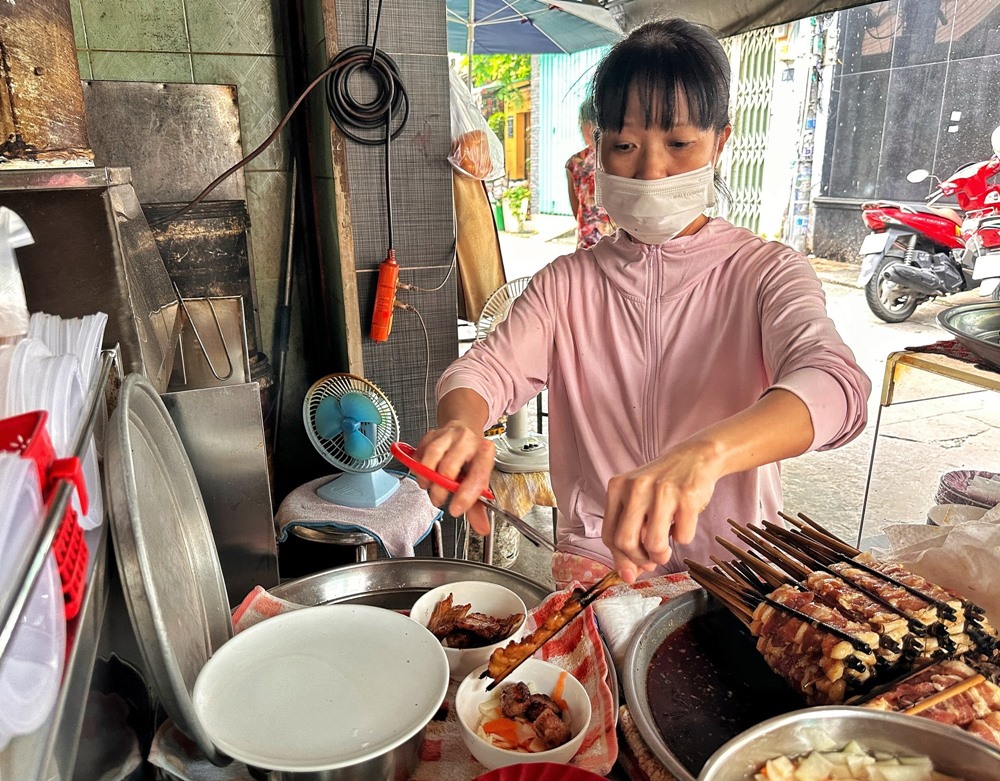 Bun cha - Polpette di maiale alla griglia vietnamita