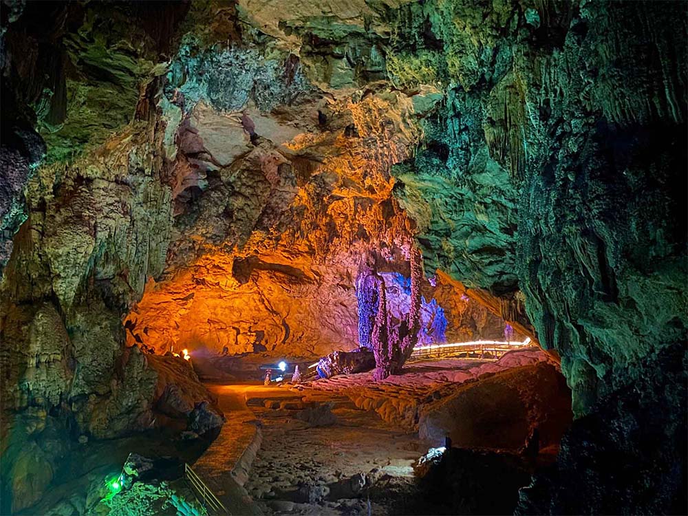 Grotta di Nguom Ngao 