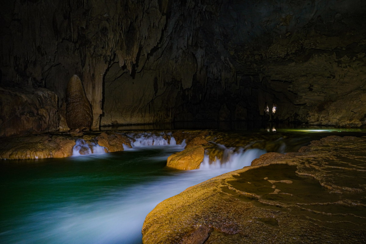 grotta del vietnam tu lan