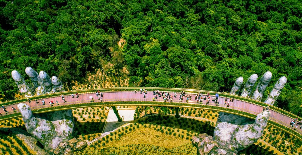 Ponte Dorato (Golden Bridge) – il nuovo simbolo del Vietnam