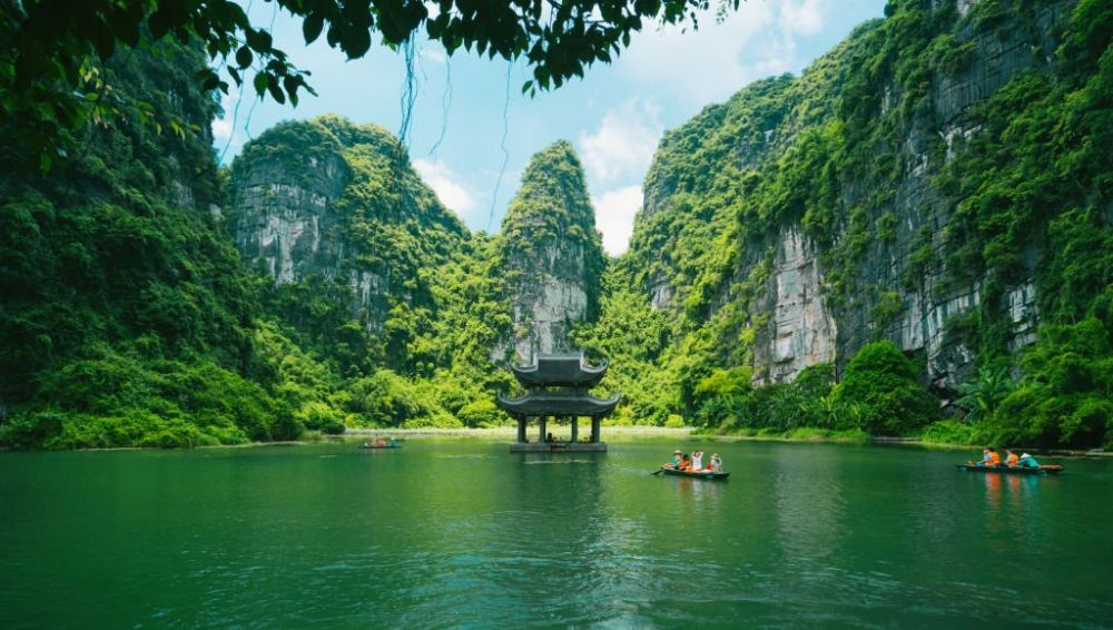 viaggio vietnam marzo trang an ninh binh